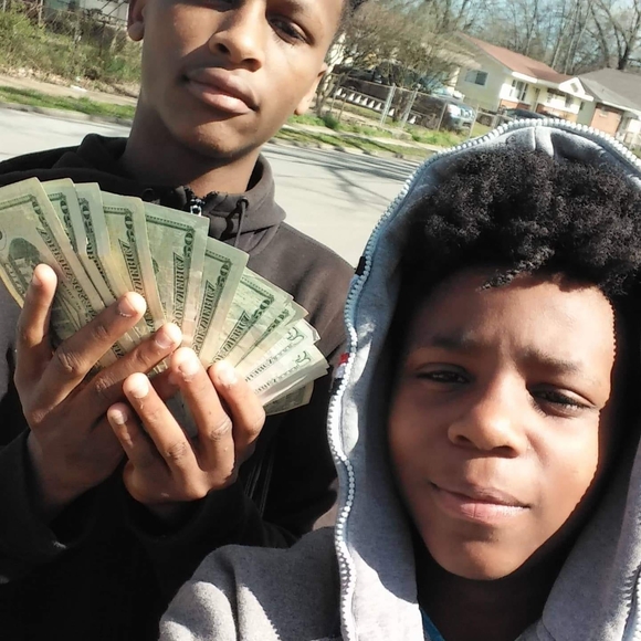 Meet your Posher, Shawn - Picture 1 of 1